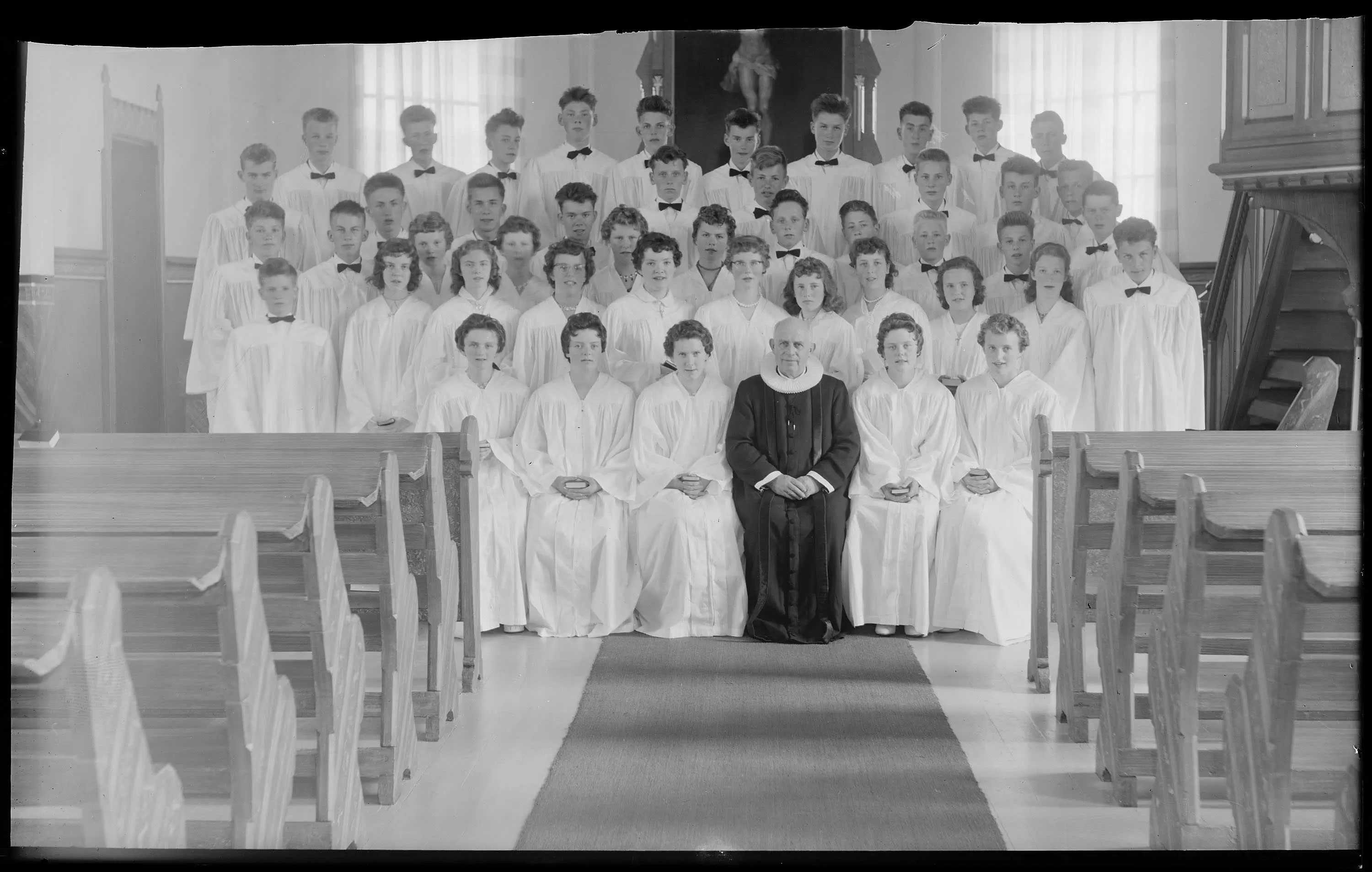 konfirmanter-i-len-kirke-1959-r-rosmuseet-digitaltmuseum