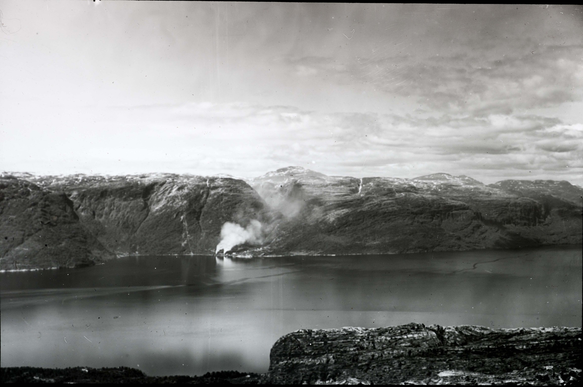 LANDSKAPSBILDER SØR-NORGE: Bjølvefossen i Ålvik. - Norsk Kartmuseum ...